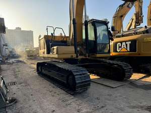 Excavadora Caterpillar 330 100% Original, Modelo 2020, Peso Operativo de 30000 kg, Capacidad de la Cucharilla de 1.9 m³, Motor en Buen Estado - Product Image 3