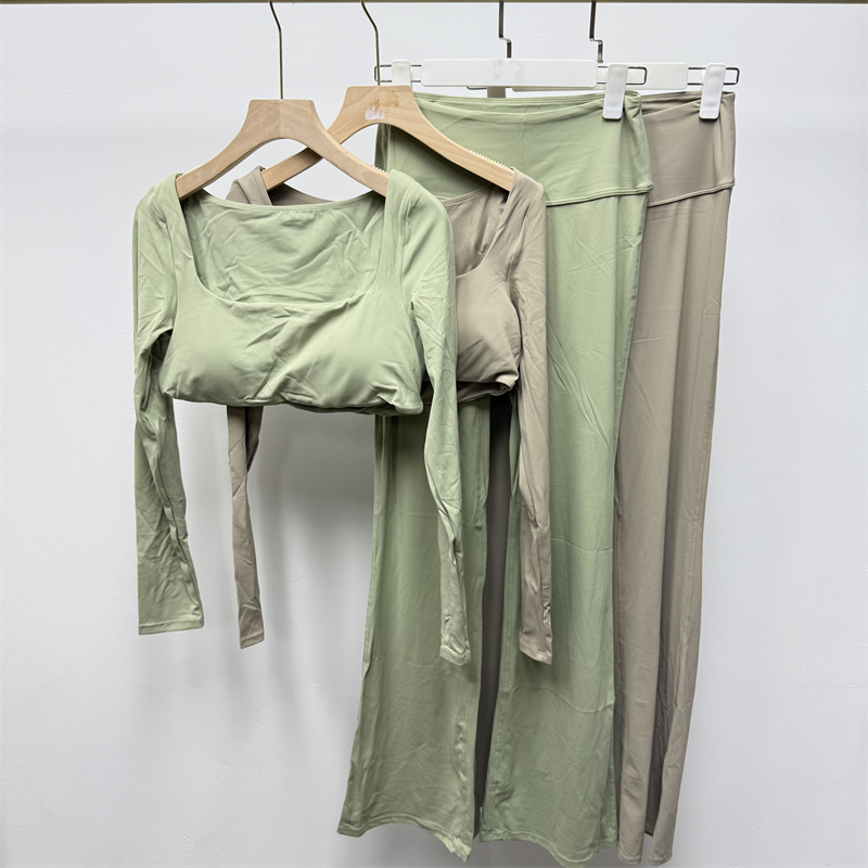 Soft Active Wear Yoga Set Sportswear Two Pieces Yoga Suit Gym Fitness Yoga Sets for Women