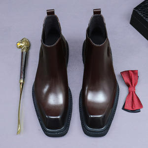 Botas Martin de cuero estilo británico vintage con suela gruesa y tacones en forma de chimenea, botas de cuero de una sola pieza de caña alta - Product Image 3