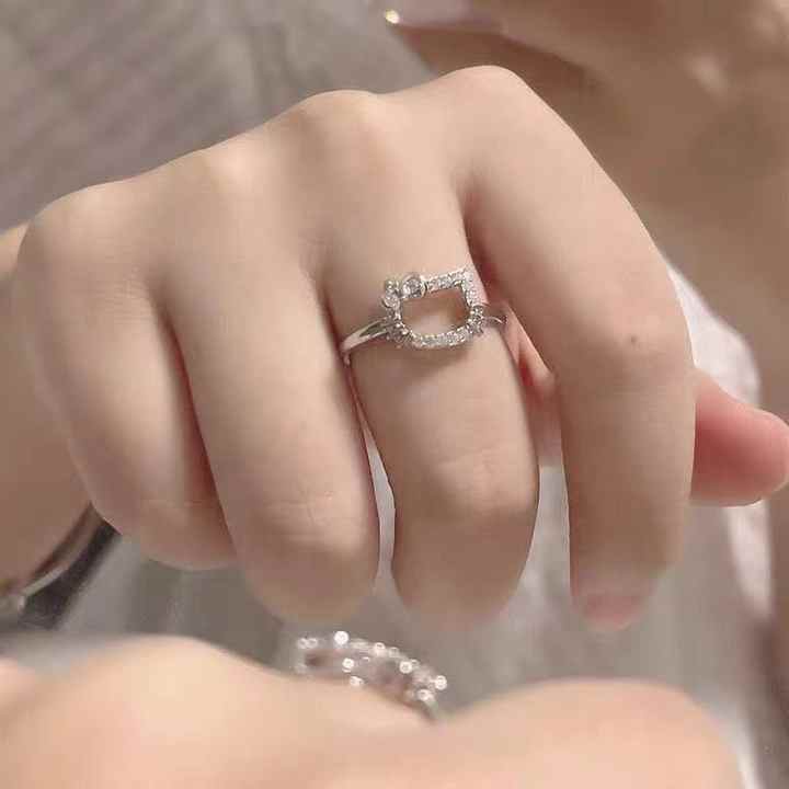 Hello Kitty Sanrio - Anillo De Plata De Ley Para Mujer