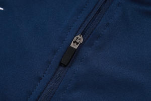 Psg कारखाने थोक पुरुषों के फुटबॉल खिलाड़ी खेल की लंबी जर्सी और पैंट कस्टम नाम और क्लब लोगो प्रिंटिंग के साथ - Product Image 2