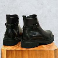 Sepatu Chelsea Kulit Sapi Hitam Pria, Ujung Bulat, Model Slip On, Ringan, Kasual untuk Musim Gugur dan Musim Dingin