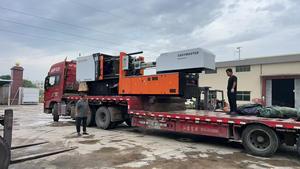 <span class=keywords><strong>Macchina</strong></span> per Iniezione Plastica Orizzontale Idraulica Chenhsong 320 per Preforma PET, <span class=keywords><strong>Macchina</strong></span> per Stampaggio <span class=keywords><strong>a</strong></span> Iniezione <span class=keywords><strong>Usata</strong></span>, Velocità di Iniezione 351g/s - Product Image 5