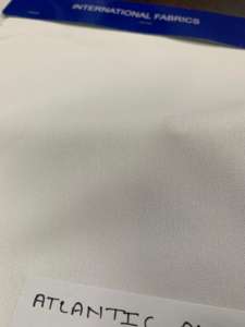 Atlantic 58 \ "Ancho Poly Cotton Shirting Fabric Plain Dyed Wedding Dress Material Estilo tejido para Activewear Alta calidad de exportación - Product Image 2