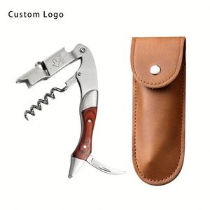 Tire-bouchon en bois artisanal avec coupe-capsule, cadeau personnalisé pour sommeliers et barmen - Product Image 6