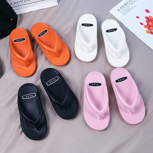 Chanclas de Playa para Mujer, Cómodas, Antideslizantes, Gruesas, de Verano, en Varios Colores - Envío Directo al por Mayor - Product Image 2