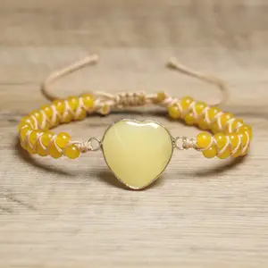 Kadınlar için 4mm sarı yeşim bilezik sevgililer hediye Handwoven ayarlanabilir Yoga meditasyon kalp Charm doğal taş bilezik