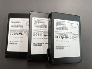 118000519 005052110 PM1633a 3.84T SAS SSD MZILS3T8HMLH-000C3 อินเทอร์เฟซ SAS รองรับการถ่ายโอนข้อมูลความเร็วสูงเพื่อประสิทธิภาพสูงสุด - Product Image 5