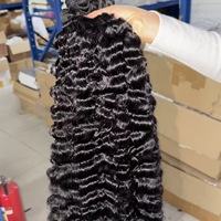 Cheveux humains 100% naturels non traités, lisses, ondulés naturels, cheveux cambodgiens bruts, cheveux vietnamiens bruts, cheveux indiens bruts pour la vente en gros
