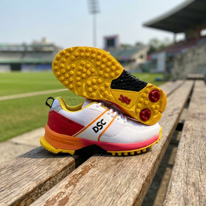 Chaussures de cricket DSC Premium pour hommes, haute performance, légères, pour entraînement et matchs, avec semelle antidérapante durable - Product Image 3
