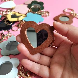 Hot Selling Rose Gold Keychain With Mini <b>Makeup</b> Mirror Kawaii Pocket Mirrors Heart Shape Cute Flower - Product Image 3