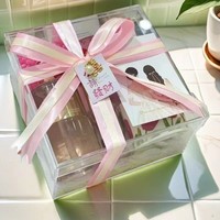Support d'affichage amovible en acrylique transparent personnalisé avec gravure au laser, boîte de présentation en acrylique pour cadeaux, boîte cadeau en acrylique