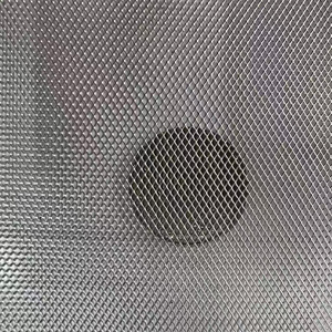 Hard Wearing <strong>Expanded</strong> <strong>Metal</strong> <strong>Mesh</strong> Panel Construction Site Perimeter Durable Rust Resistant Residential Yard Ranch Pasture Fence - Product Image 5