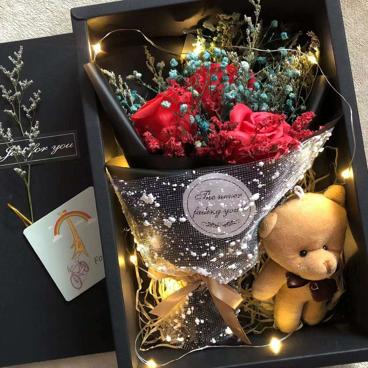 Gypsophila Dried Flower Gift Box