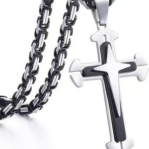 Collana Lele Jewelry con Ciondolo a Croce in Acciaio Inossidabile Stile Europeo e Americano, Catena a Tre Strati Tridimensionale Hip Hop per Uomo - Product Image 3