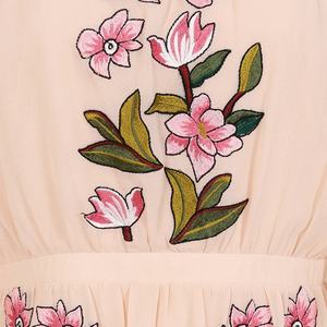 Vestido Largo Maxi Bohemio Ecológico Tejido a Mano para Mujer, con Cuello en V y Bordado Floral, Estilo Casual, Fabricantes OEM - Product Image 4