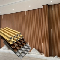Panneaux muraux WPC d'intérieur faciles à installer, panneaux de mur cannelés pour la décoration intérieure