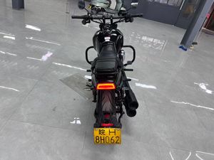 Moto vintage d'occasion Loncin V-Bobber Cruiser, essence, état d'origine, CN/JIA 250cc, design vintage, style intemporel - Product Image 6