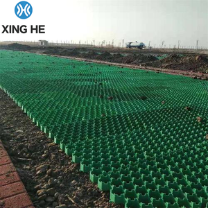 Grille en plastique légère pour <span class=keywords><strong>gazon</strong></span> avec drainage et solutions anti-éboulement, facile à installer pour l'intégration des pelouses naturelles dans les parcs et jardins - Product Image 6