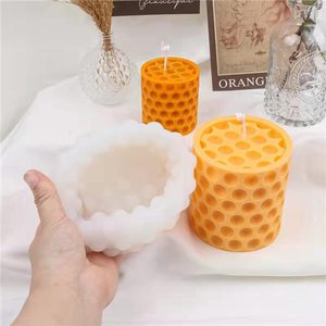Para <span class=keywords><strong>Amazon</strong></span>, superventas, 4 Uds., juego de moldes de silicona para velas, cilindros 3D DIY, Kit de fabricación de velas grandes de burbujas, decoración del hogar, herramientas para pasteles - Product Image 2