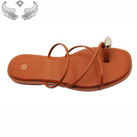Sandales tendance de haute qualité pour la plage, style à enfiler, chaussures ouvertes légères pour femmes