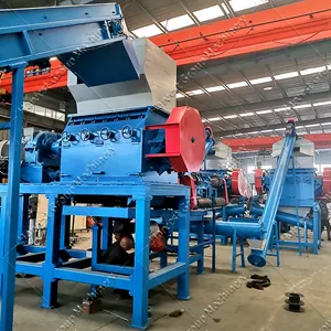 Machine de recyclage automatique de pneus à haut rendement pour la fabrication de poudre de caoutchouc machine pour l'extraction de granulés de pneus