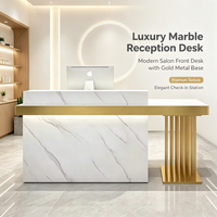 Comptoir de réception en marbre de luxe léger avec cadre métallique doré, comptoir d'accueil moderne pour salon de beauté et spa, OEM