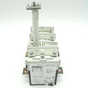 Lastonderbreker 3KA5130-1AE01 Schakelaar Ontkoppelingsapparaat 80A 690V <span class=keywords><strong>3</strong></span>-polig - Product Image 1