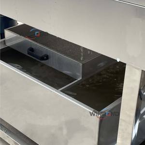 <span class=keywords><strong>Machine</strong></span> de lavage de caisses personnalisable, <span class=keywords><strong>largeur</strong></span> et hauteur réglables pour s'adapter à diverses tailles de caisses, paniers et boîtes - Product Image 6