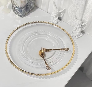 <span class=keywords><strong>Assiette</strong></span> ronde en plastique de 13 pouces <span class=keywords><strong>Assiette</strong></span> de mariage de luxe <span class=keywords><strong>perle</strong></span> cadre doré transparent - Product Image 3