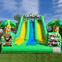 Château gonflable commercial de gros pour parcs d'attractions, avec toboggan gonflable pour enfants et mur d'escalade