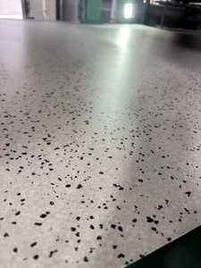 Veri İşleme Merkezi için 2m*20m UV Kaplamalı ESD İletken Karbon Anti-statik Vinil Zemin - Product Image 5