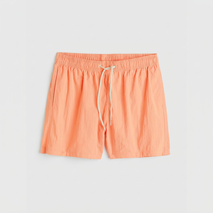 Short de bain pour homme en tissu tissé respirant, couleur unie corail, taille mi-haute avec cordon de serrage - Product Image 1