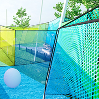 Filet d'escalade multicolore personnalisé pour parc d'aventure, équipement de terrain de jeu pour enfants avec zone de football pour parc d'attractions
