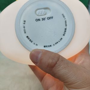 Linda Lámpara Nocturna Portátil de Silicona con Forma de Nube para Niños, Recargable por USB, LED, Táctil, Regulable, Decoración para Dormitorio, Regalo - Product Image 5