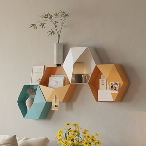 KINNO Meilleure Vente Style Nordique Étagère Murale Créative Cloison Suspendue Salon Salle À Manger Porche Décoration Murale <span class=keywords><strong>CD</strong></span> Rack De Stockage - Product Image 1