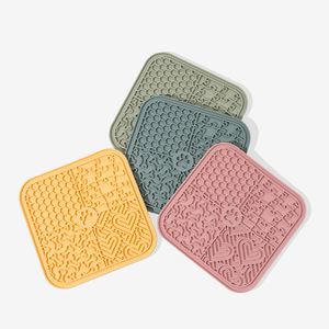 Custom 4 Colors Durable <b>Waterproof</b> Silicone Cats & Dogs Food Mat Eco-Friendly Slow Feeder Lick <b>Pad</b> Pets Eating Difficulties - Product Image 6