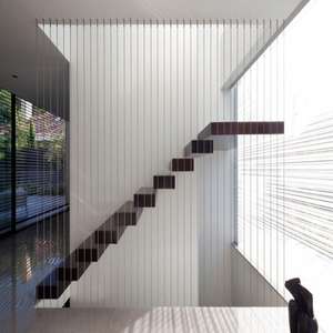 <span class=keywords><strong>Escalier</strong></span> flottant moderne en bois / <span class=keywords><strong>Escalier</strong></span> en bois / <span class=keywords><strong>Escalier</strong></span> moderne avec rampes en verre, <span class=keywords><strong>marches</strong></span> en bois, <span class=keywords><strong>escalier</strong></span> élégant et abordable - Product Image 6