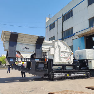 <span class=keywords><strong>Shanghai</strong></span> DM Hydraulischer mobiler Prall brecher Ketten kalkstein Granit Steinerz zerkleinerung maschine Zahnrad-Blass tab brecher für Stein - Product Image 4