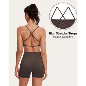 Conjuntos deportivos para mujer, sujetador deportivo con espalda descubierta y tiras, pantalones cortos tipo biker, conjuntos de gimnasio de 2 piezas, spandex, poliéster - Product Image 3