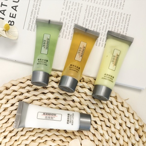 Gel Douche Hôtelier Romantique Paris Ranbay 20ml – Kit Sûr et Confortable - Product Image 1