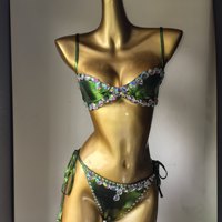 Ensemble de bikini en strass et cristal, maillot de bain et tenue de plage en satin orné, brillant, personnalisable en gros, pour le festival Caribana au Canada et les tenues de scène.