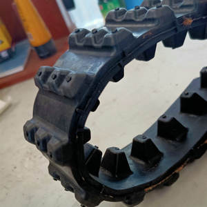 Offre Spéciale KMTJS-43 ignifuge résistant aux hautes températures chenilles en caoutchouc fabricant de pièces de machines de construction en gros - Product Image 5