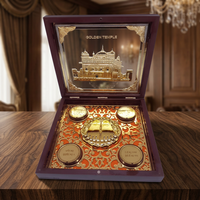 Coffret Cadeau Artisanal en Acier Inoxydable, Design Temple Doré, Écologique, Durable, Décoration Artistique, Coffret Multi-pièces