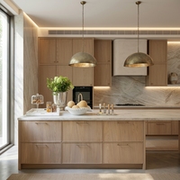 Maßgefertigte Moderne Modulare Küchenschränke mit Massivholztüren und Marmor-Arbeitsplatte Kücheninsel für Villa, Apartment, Hotel