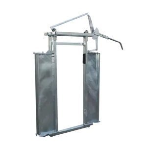 Hot Selling Galvanized Cattle Panel Equipment Cattle Yard Hot Selling Headbail Cattle Crush Chute Gate