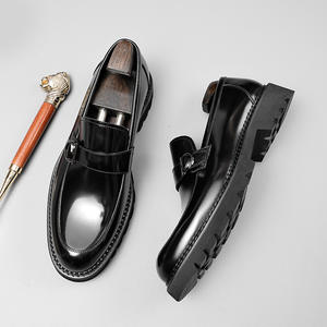 New luxury leather men's slip-on <b>shoes</b>, stylish for business, formal, lightweight, suitable for weddings and casual occasions. - Product Image 4