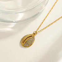 Collier pendentif vie marine en acier inoxydable plaqué or 18 carats PVD, zircon imperméable sans ternissement, vintage et cool pour femmes