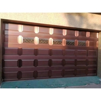 Panneau intelligent moderne, porte de garage automatique, conception sectionnelle résidentielle industrielle avec fonction d'étanchéité pour les maisons