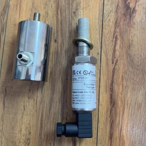 Transmetteur de point de rosée Michell SF82, capteur de température et d'humidité M12, air comprimé azoté 150 mm - Product Image 4
